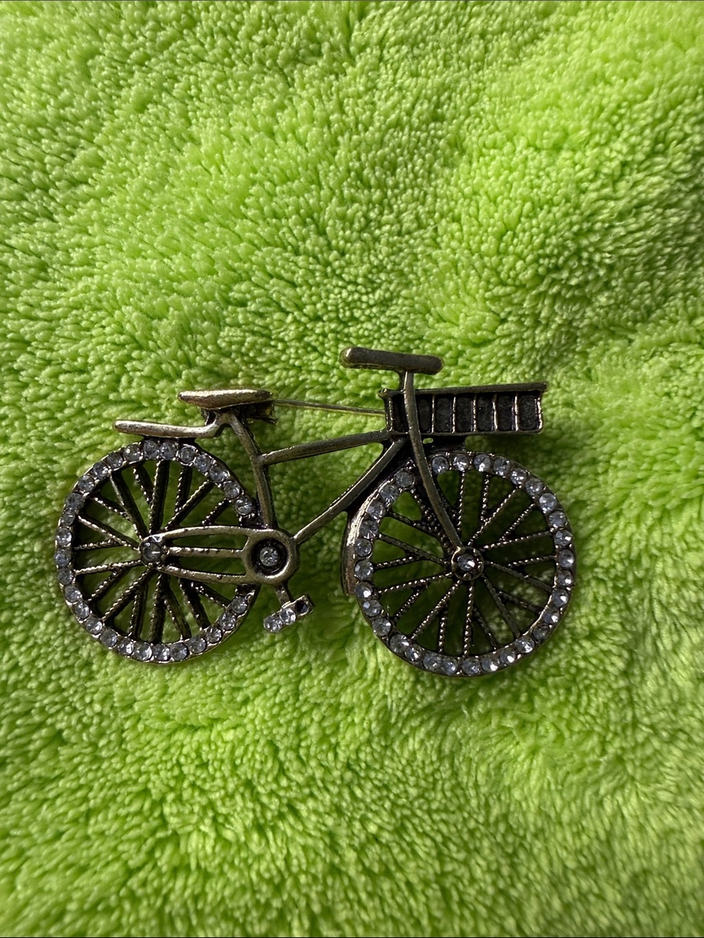 Vintage-Inspired Bicycle Brooch Pin in Antique Gold with Clear Crystals